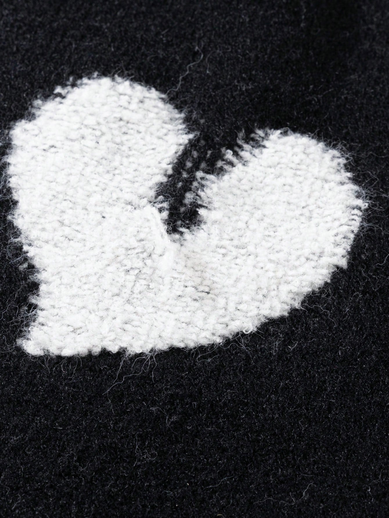 ANDREILEE LITTLE ANGEL SHOOTING LOVE JACQUARD SWEATER
