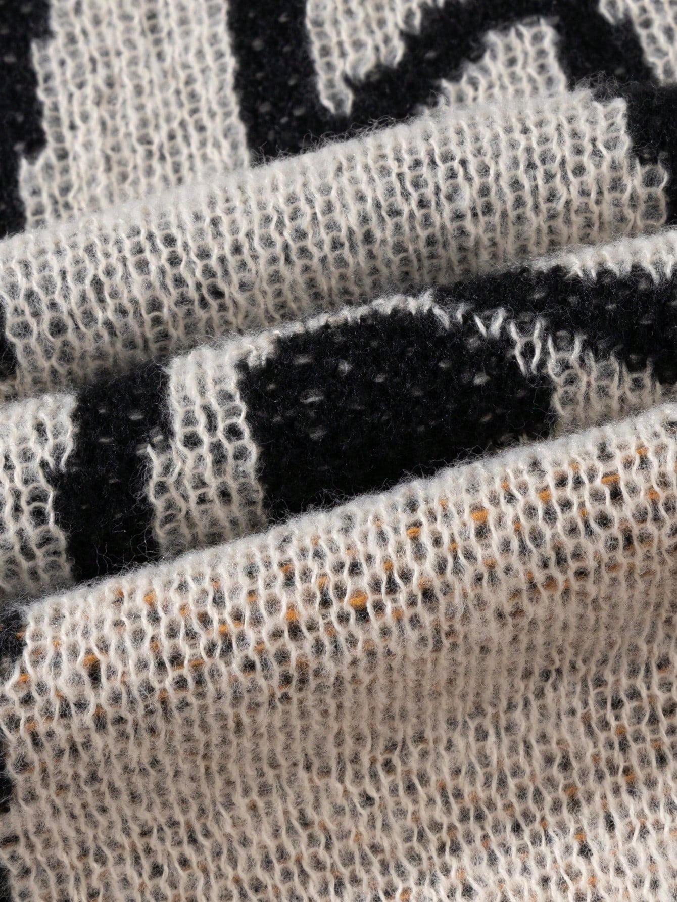 ANDREILEE CAT JACQUARD PATTERN SWEATER
