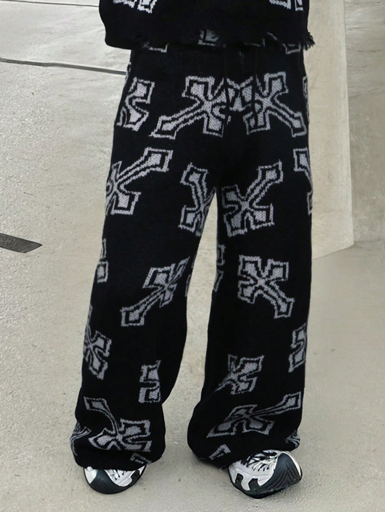 ANDREILEE CROSS-PATTERNED LONG PANTS