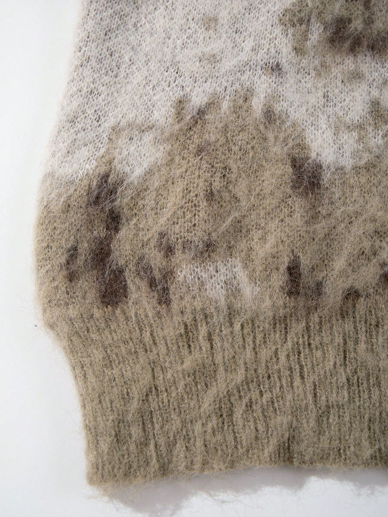 ANDREILEE HIGH STREET COLORBLOCK PULLOVER SWEATSHIRT