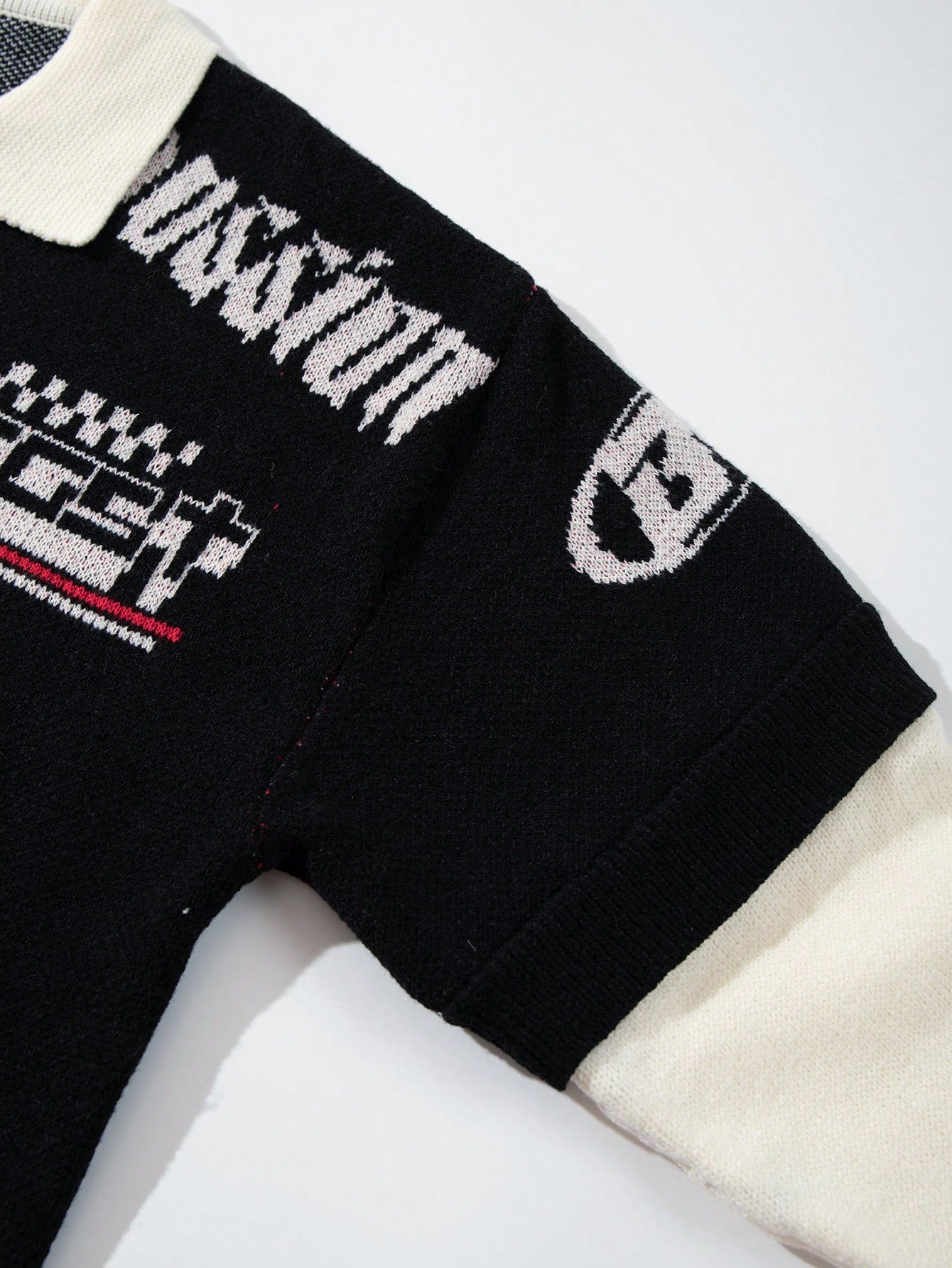 ANDREILEE DIGITAL LETTER PATTERN SWEATER