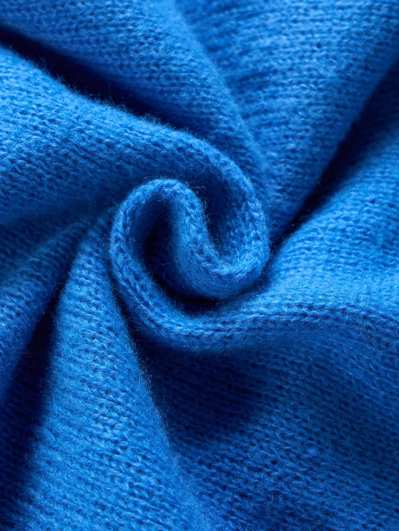 ANDREILEE LETTER PATCH RIPPED DETAILS PULLOVER SWEATER