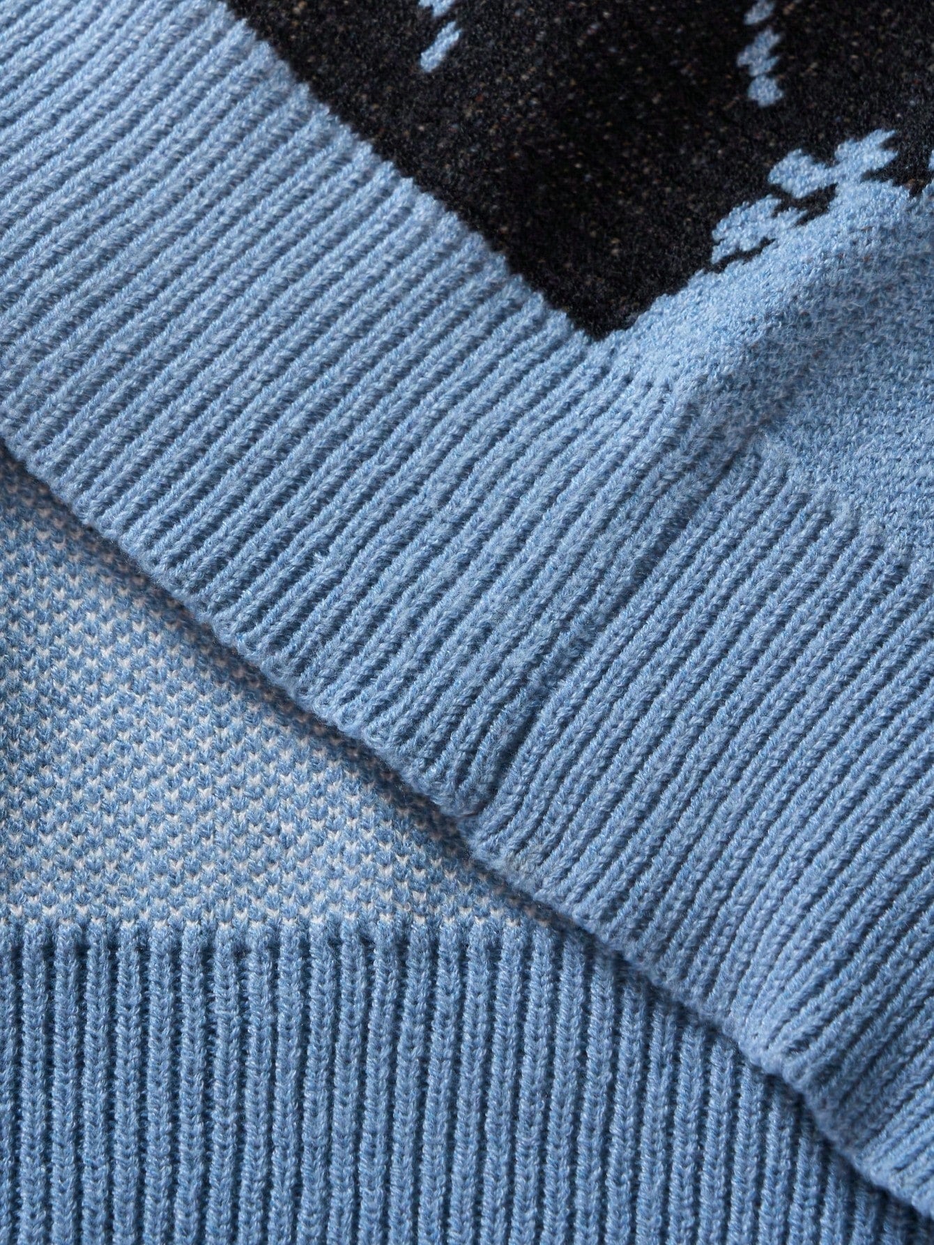 ANDREILEE ANGEL PRINT PULLOVER SWEATER