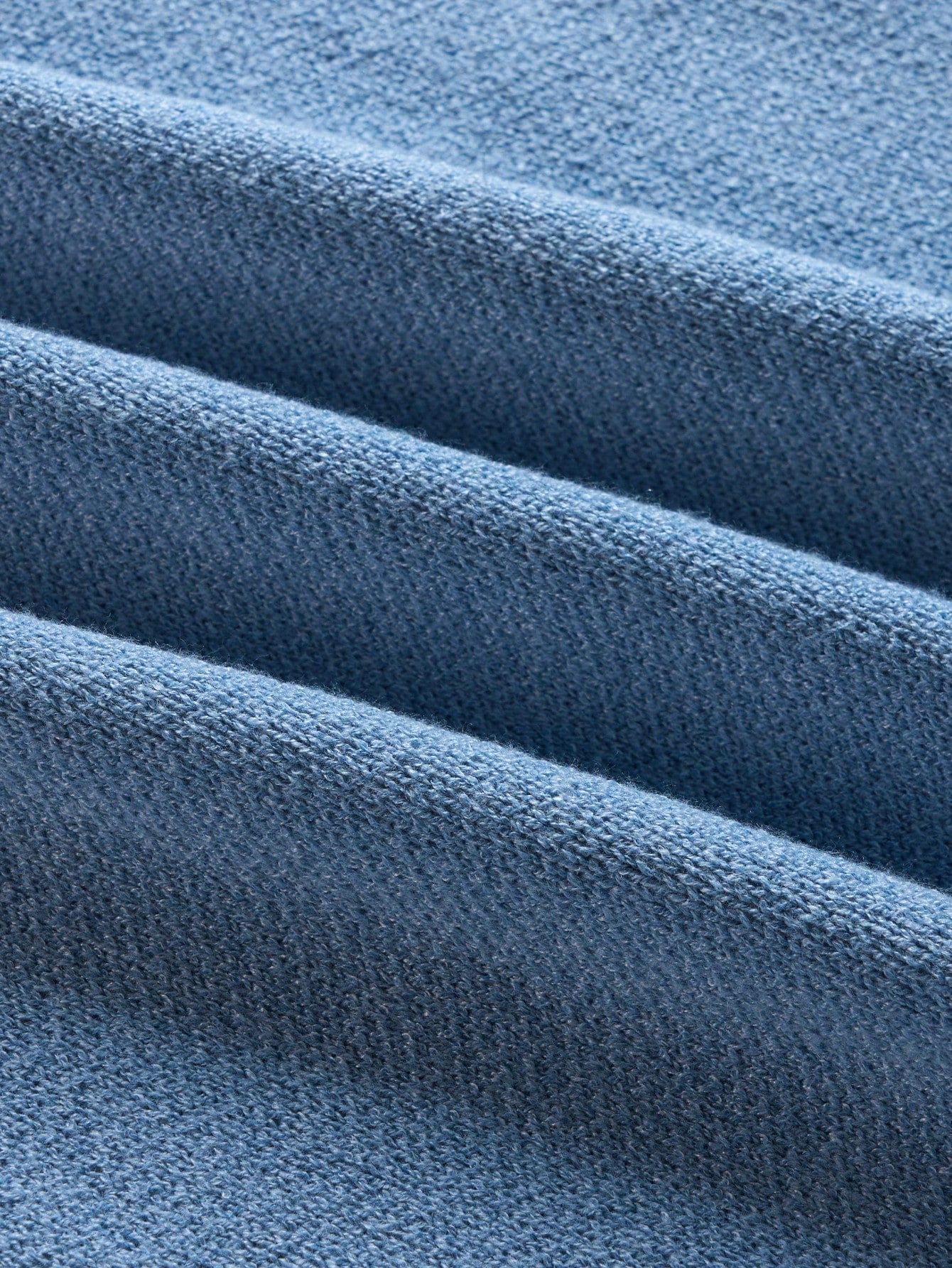 ANDREILEE ANGEL PRINT PULLOVER SWEATER