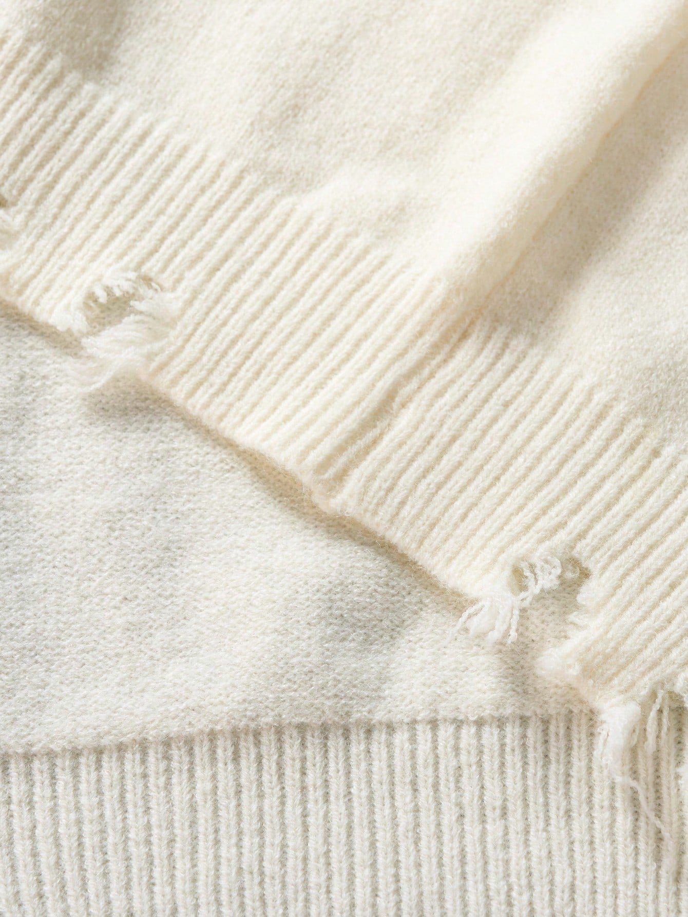 ANDREILEE FRINGED AND WORN-OUT PULLOVER SWEATER