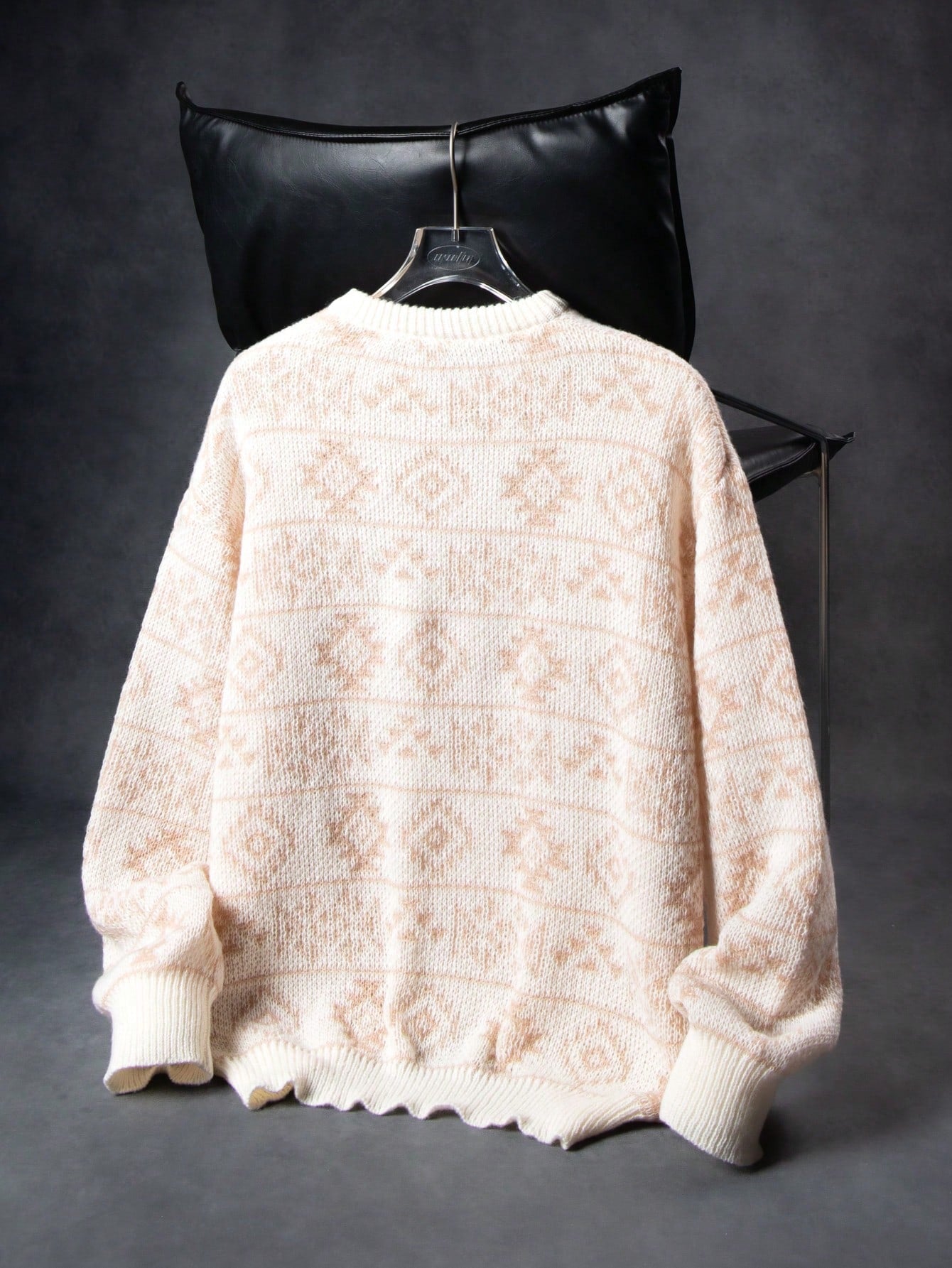 ANDREILEE PATTERNED SQUARE BLOCK PULLOBER SWEATER