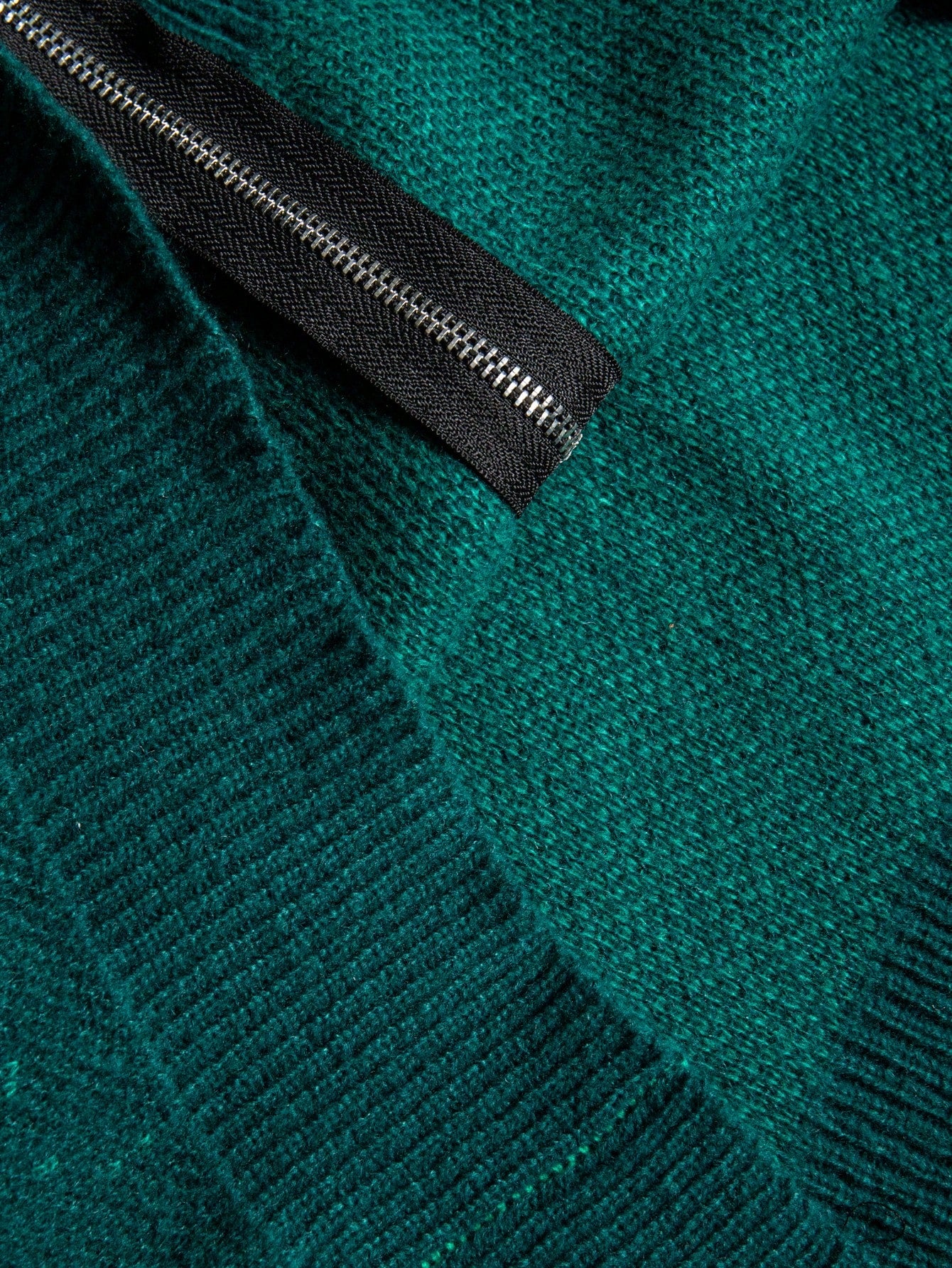 ANDREILEE GREEN GRADIENT LONG-SLEEVE JACKET