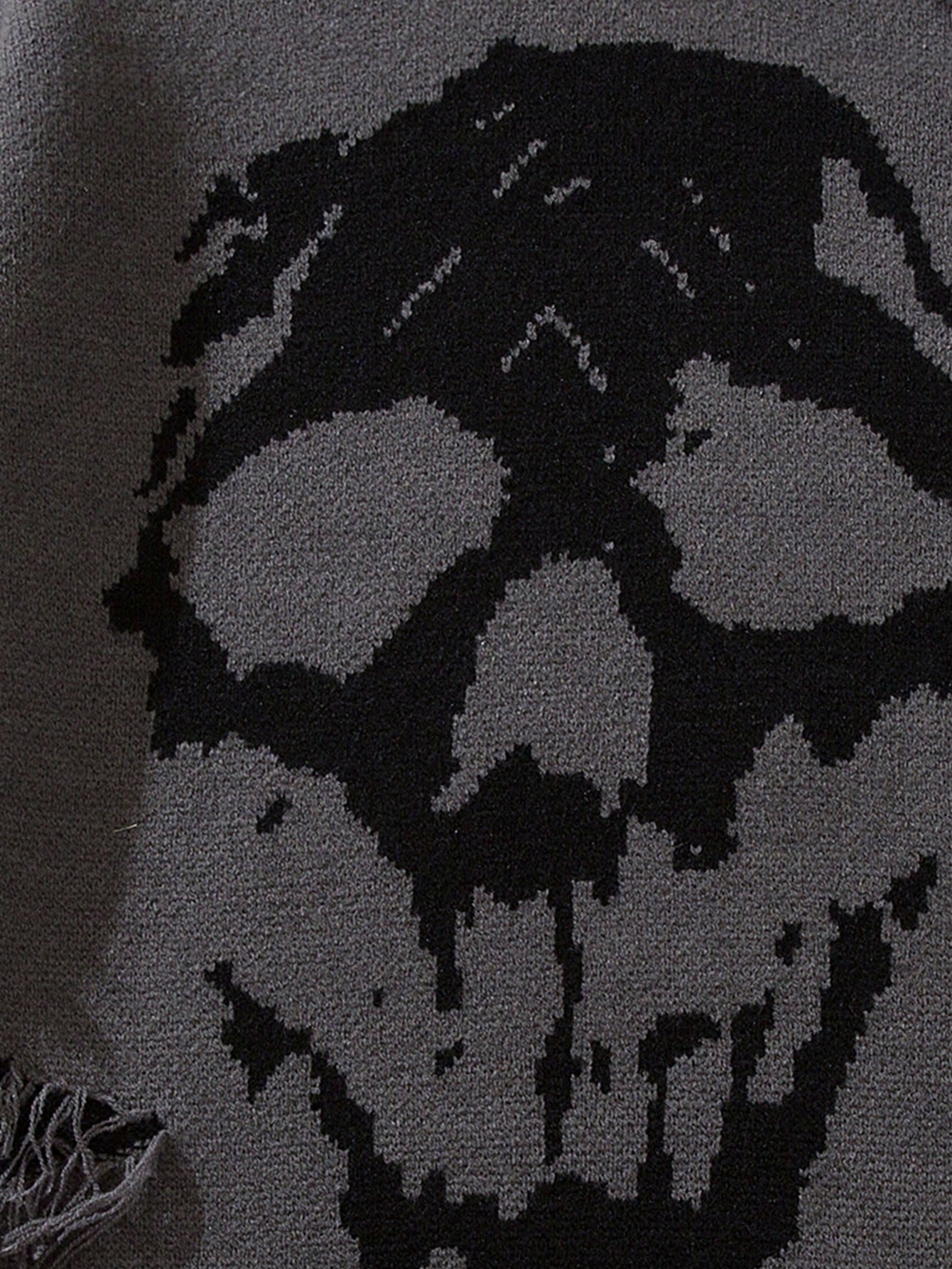 ANDREILEE SKELETON TREND RIPPED TASSEL SWEATER
