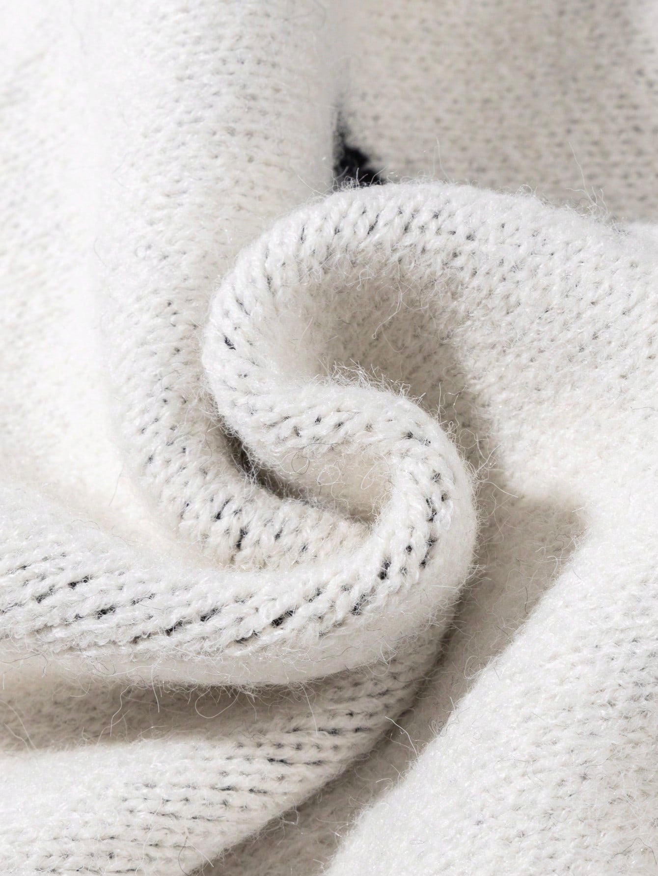 ANDREILEE STAR JACQUARD SWEATER