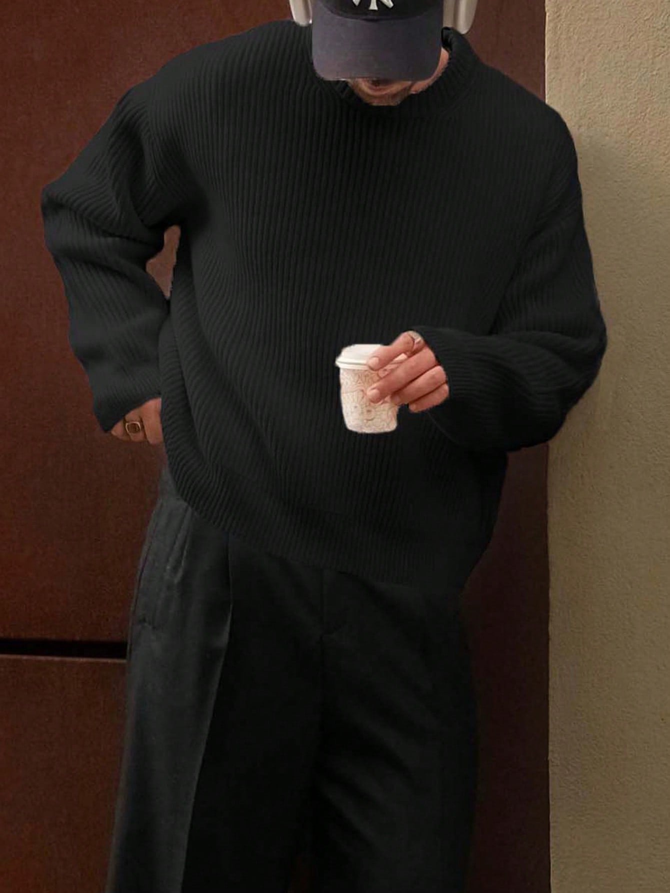 ANDREILEE STREET FASHION TEXTURED SWEATER