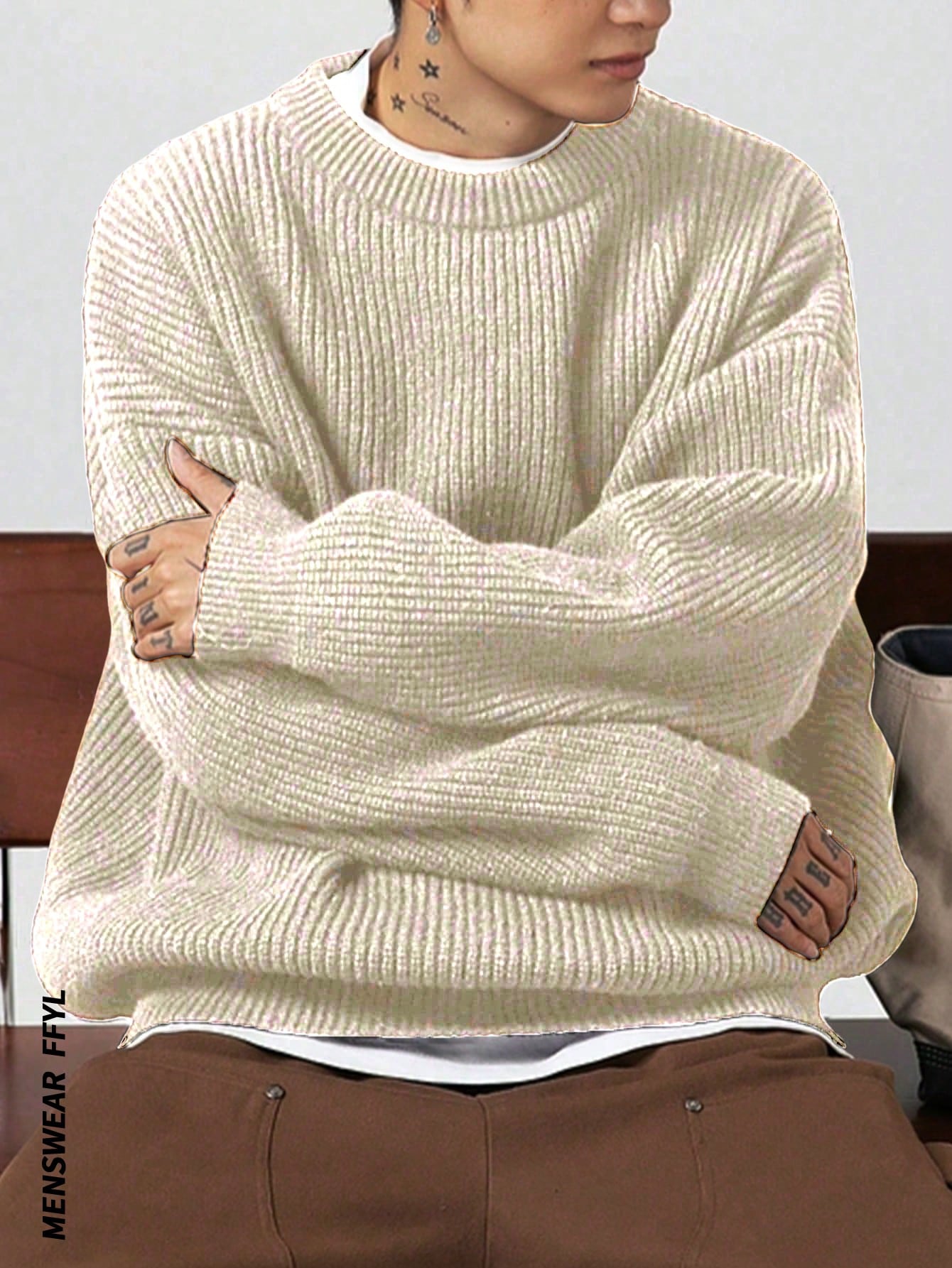 ANDREILEE RETRO SOLID COLORED SWEATER