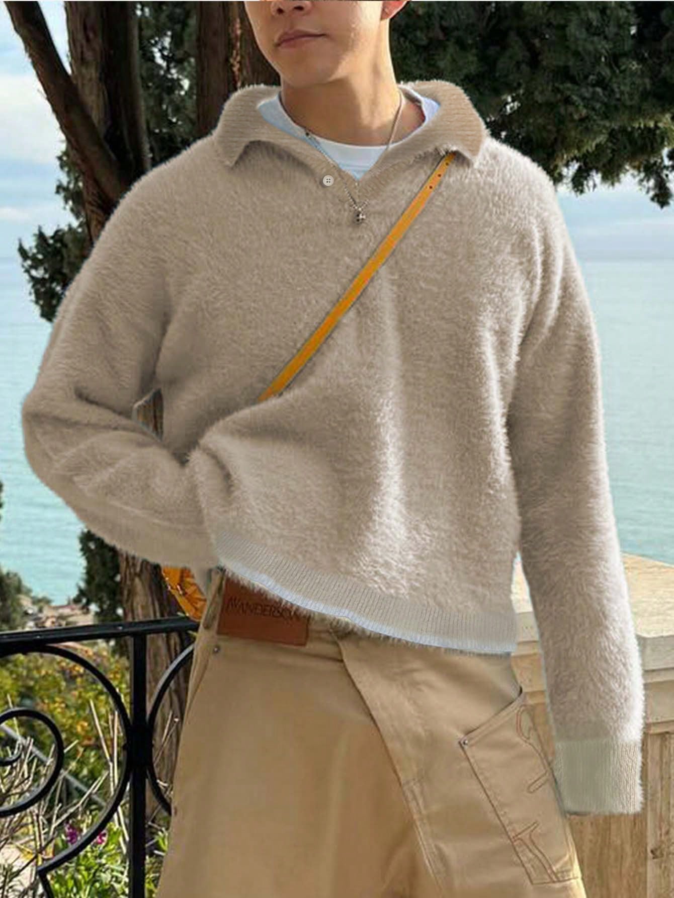ANDREILEE BOTTOM COLOR BLOCKED TURTLENECK SWEATER