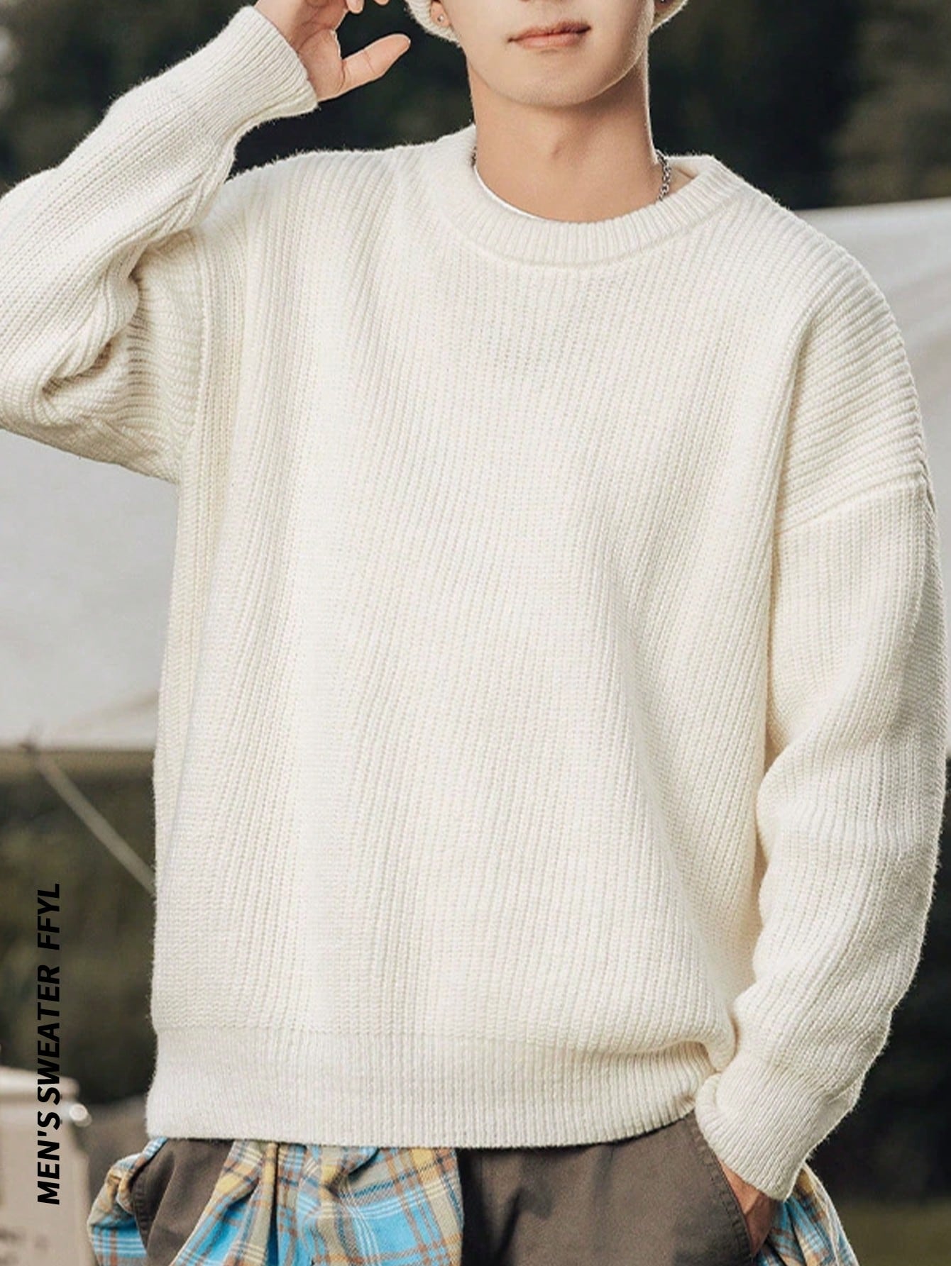 ANDREILEE RETRO SOLID COLORED SWEATER