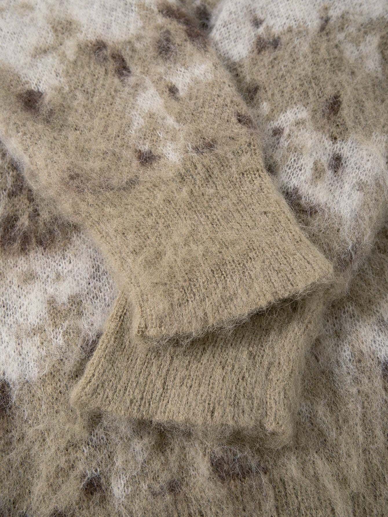 ANDREILEE HIGH STREET COLORBLOCK PULLOVER SWEATSHIRT