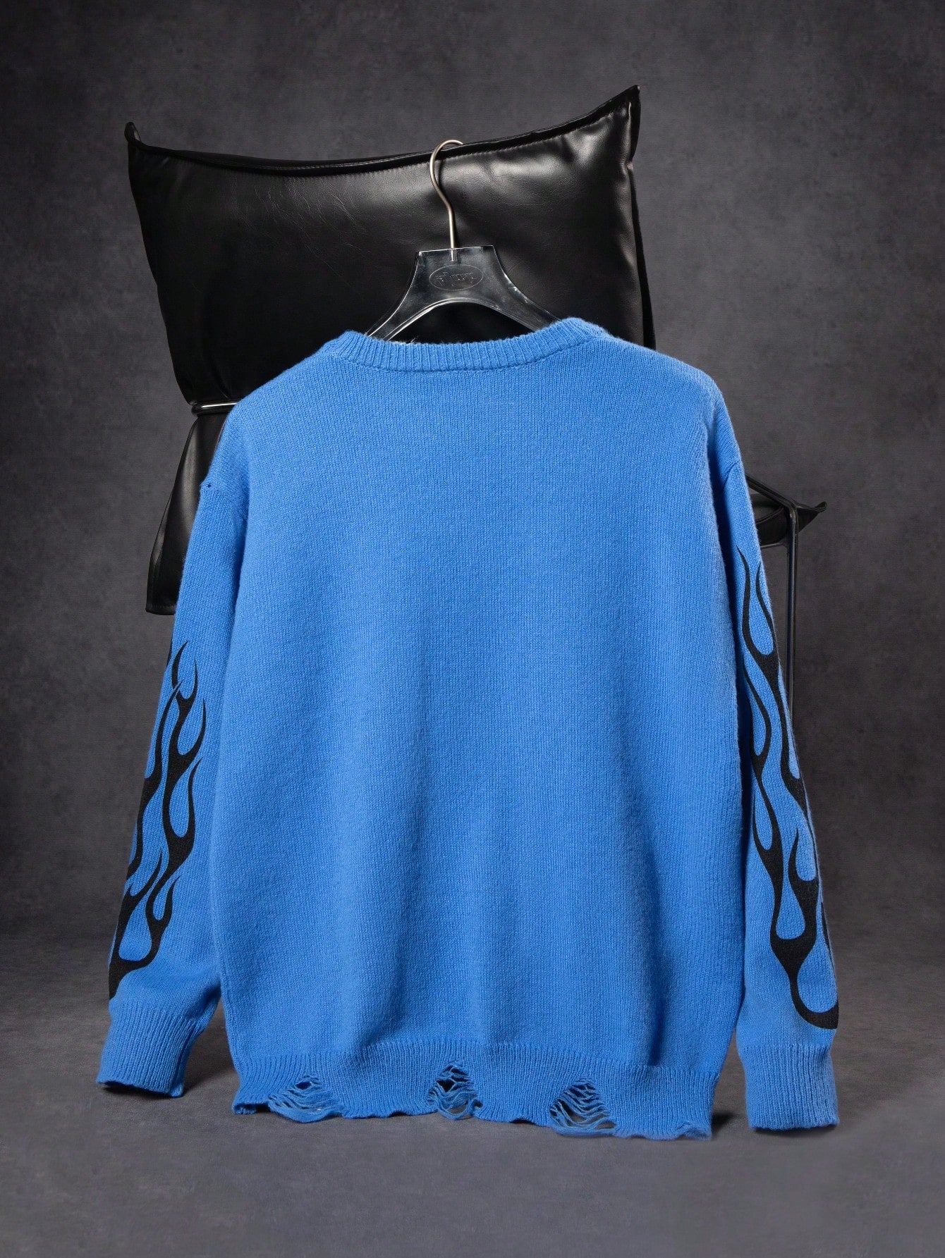 ANDREILEE LETTER PATCH RIPPED DETAILS PULLOVER SWEATER