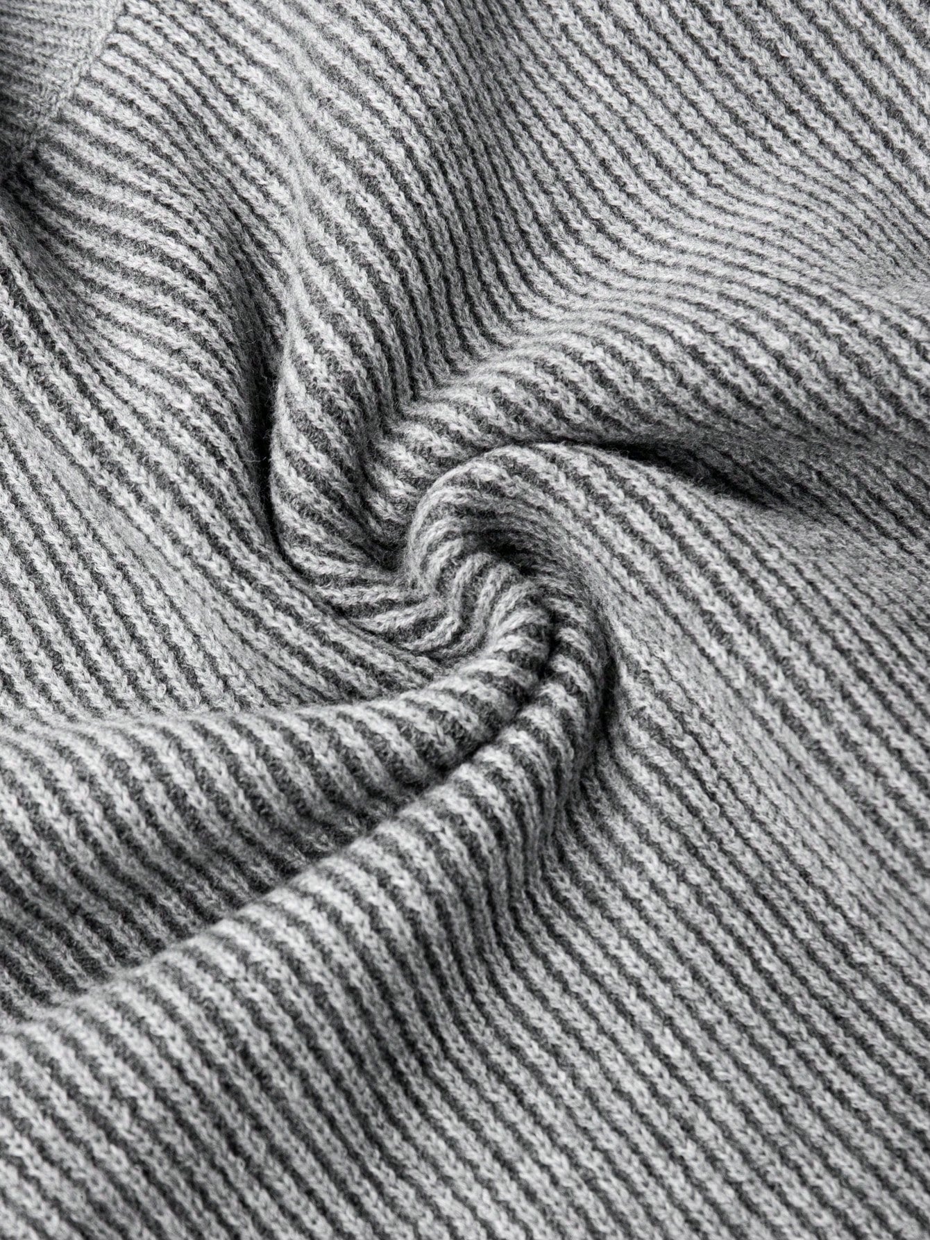 ANDREILEE WING BONE PATTERN PULLOVER SWEATER