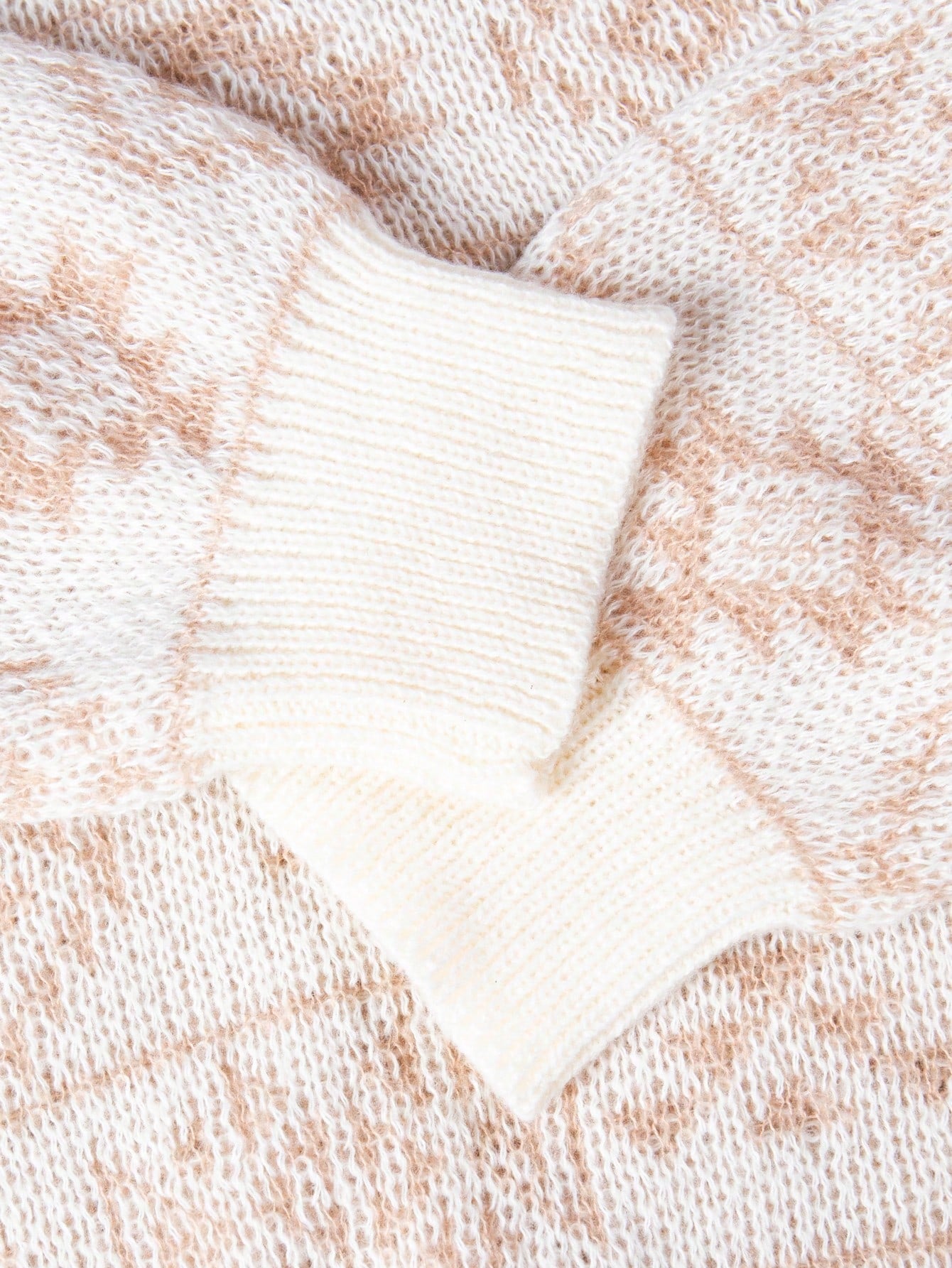 ANDREILEE PATTERNED SQUARE BLOCK PULLOBER SWEATER