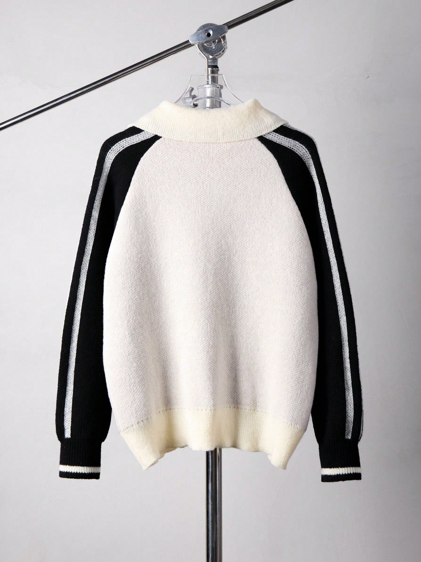 ANDREILEE STRIPED LETTER POLO COLLAR SWEATER