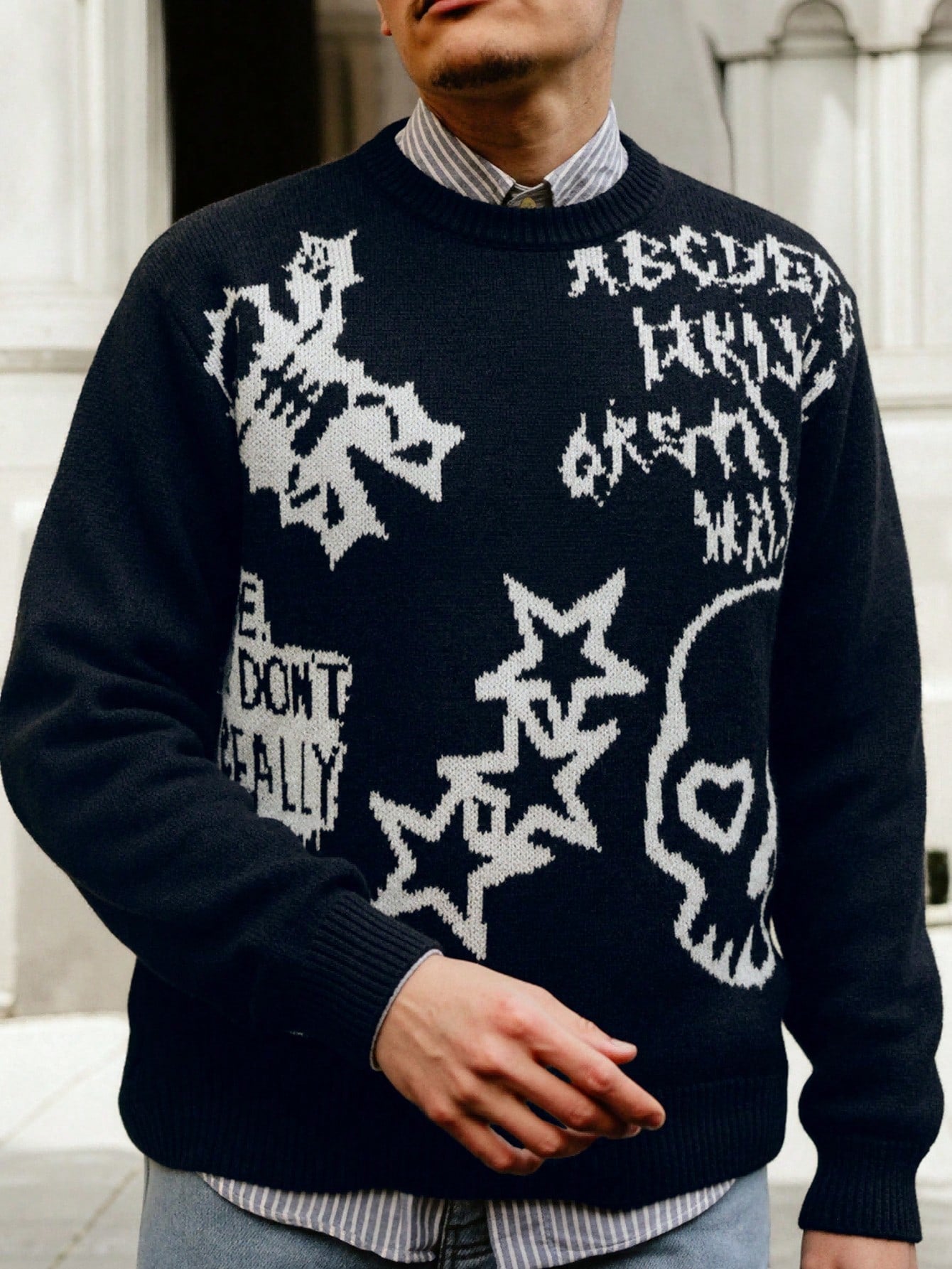 ANDREILEE SKULL AND STAR PATTERN PULLOVER SWEATER