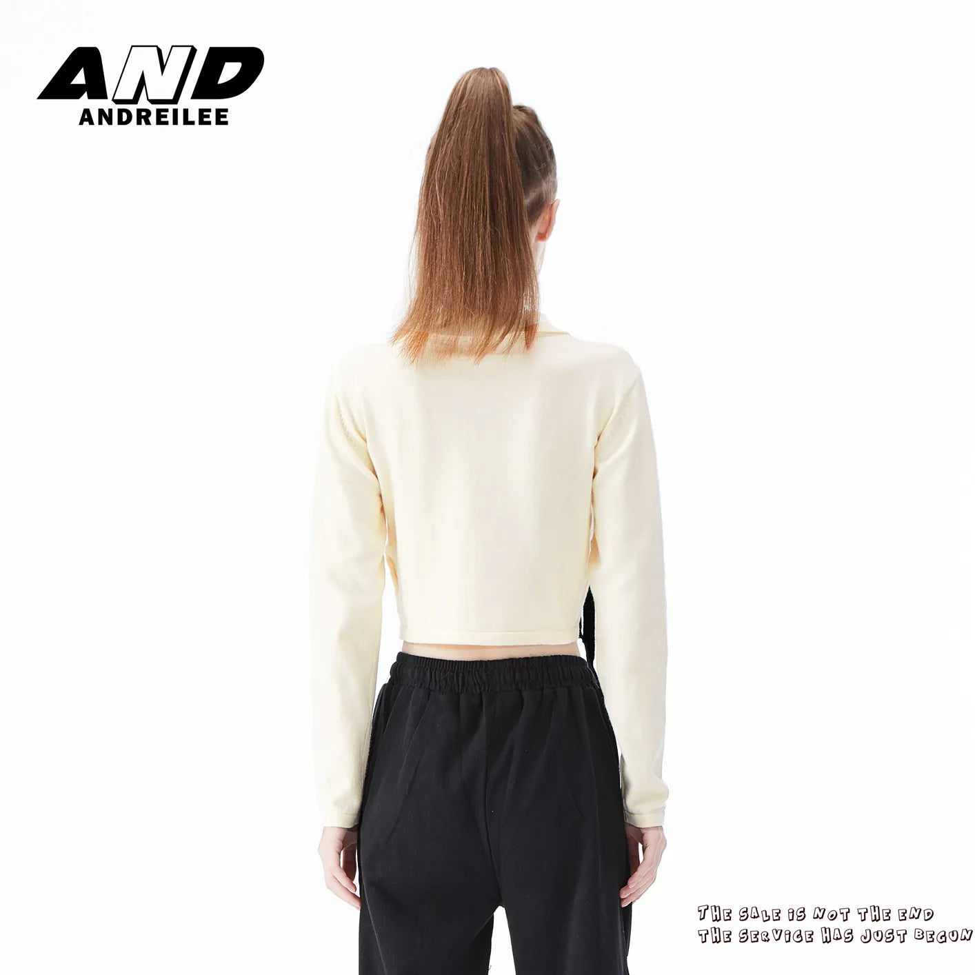 Bowknot Asymmetrical Knit Tops: Niche Design