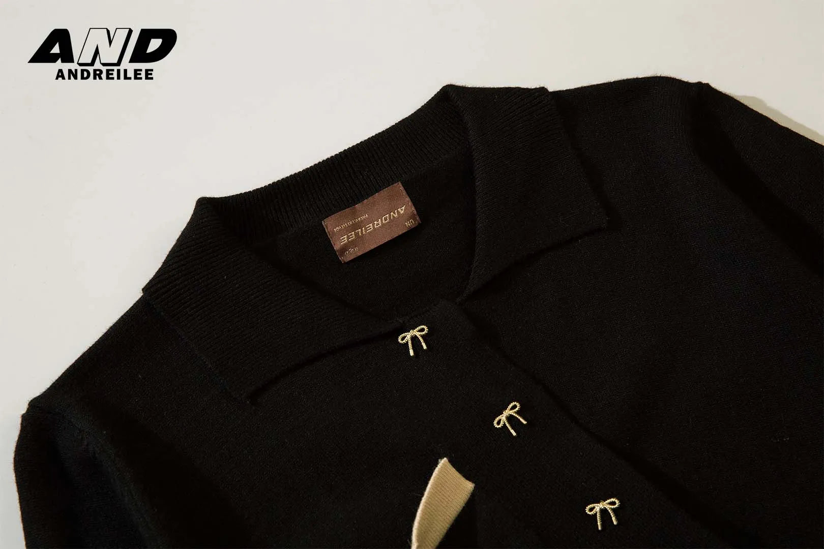 Bowknot Asymmetrical Knit Tops: Niche Design