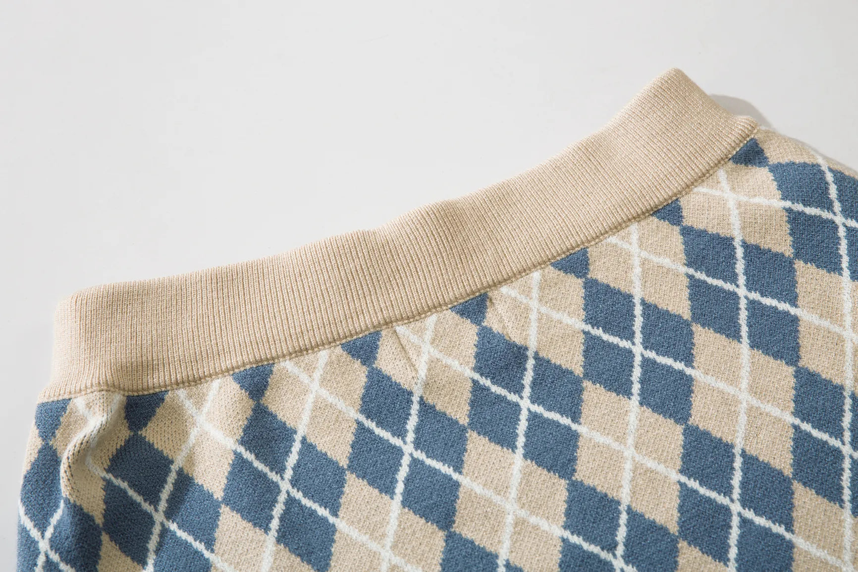 Rhombus Knit Cardigan & Skirt Set