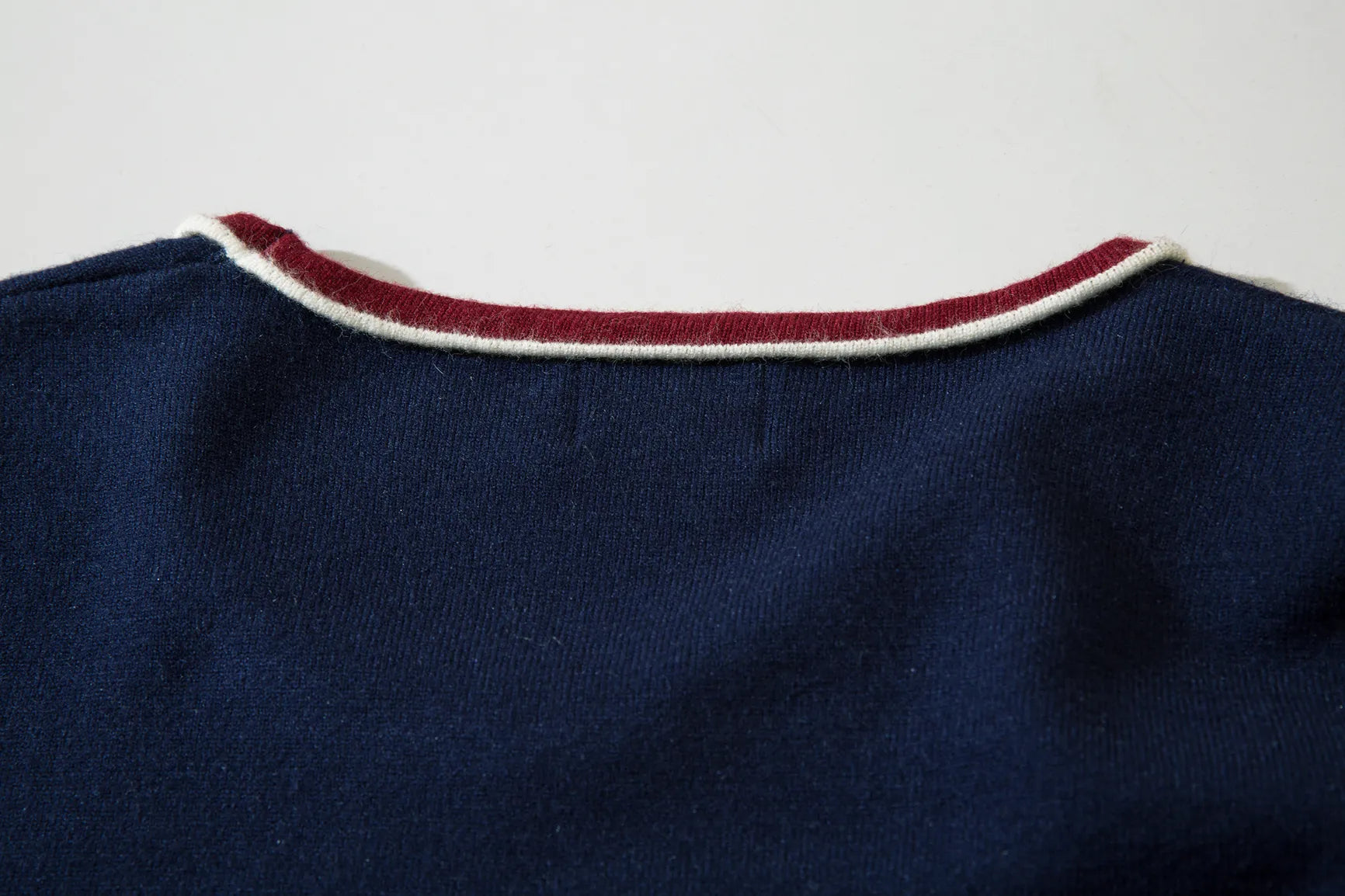 Women's Letter Knit Slim Trendy Spice Shirt